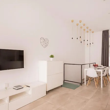 Dúplex en Antón Martín 6 Personas-3